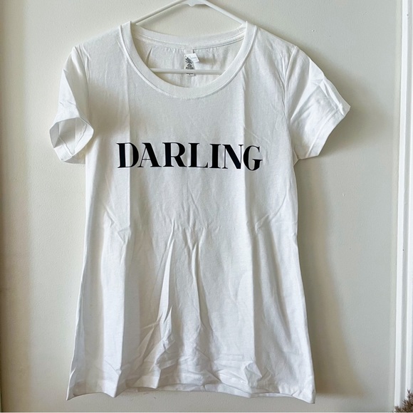 Darling Graphic Tee - Picture 1 of 4